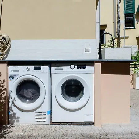 Petit Bijou Near Porto Antico Genua